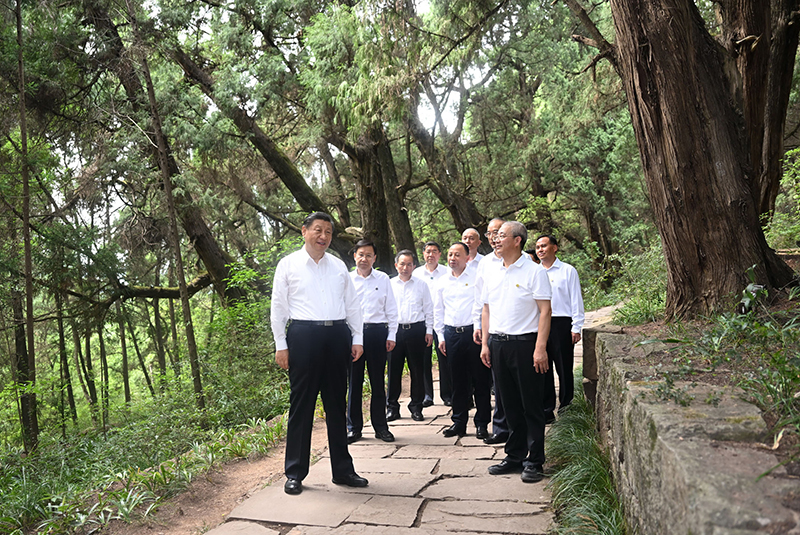 學(xué)習(xí)貫徹習(xí)近平在四川考察時(shí)的重要講話精...